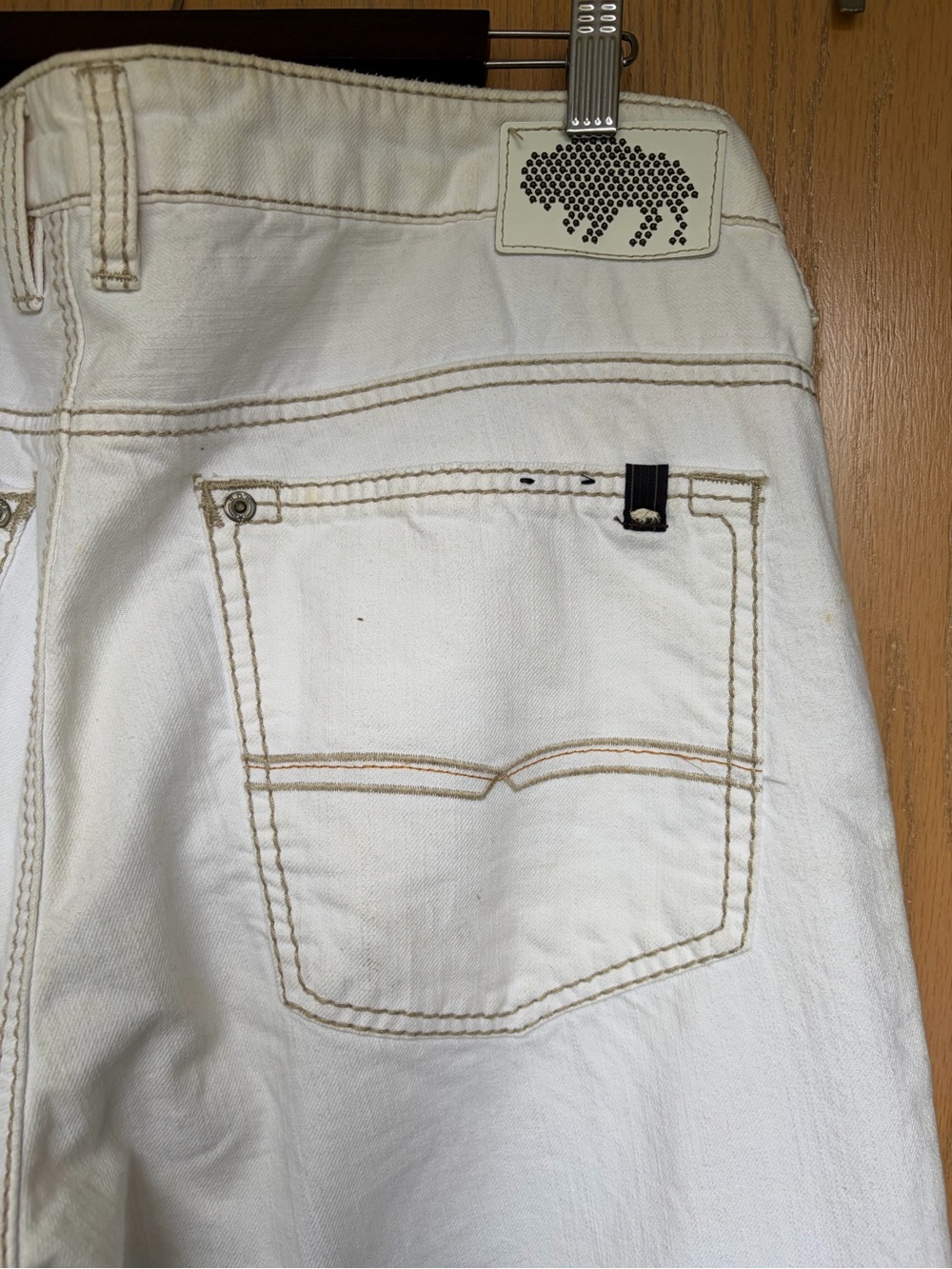 Flawed- Buffalo David Bitton White Men’s Jeans 36x32